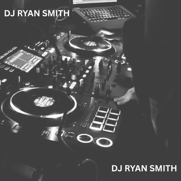 Dj Ryan Smith Photo